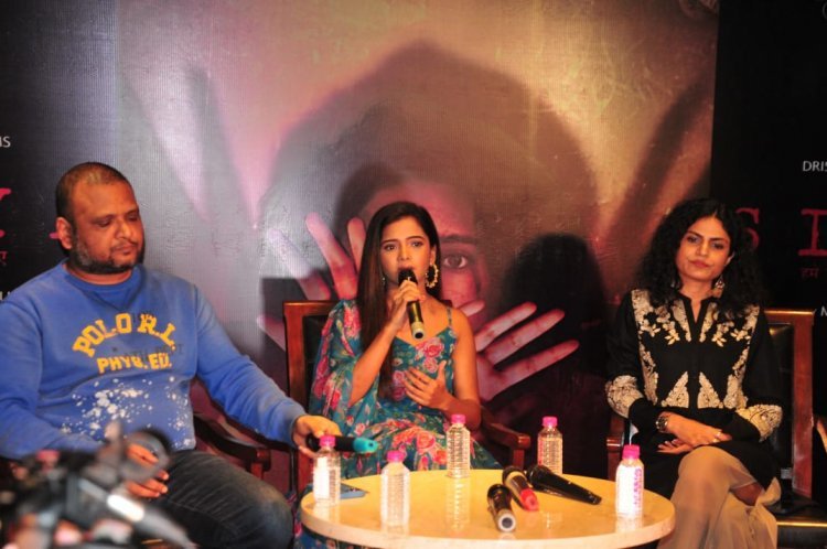 Vineet Kumar Singh, Manish Mundra and Pooja Pandey arrive in Jaipur to promote 'Siya'