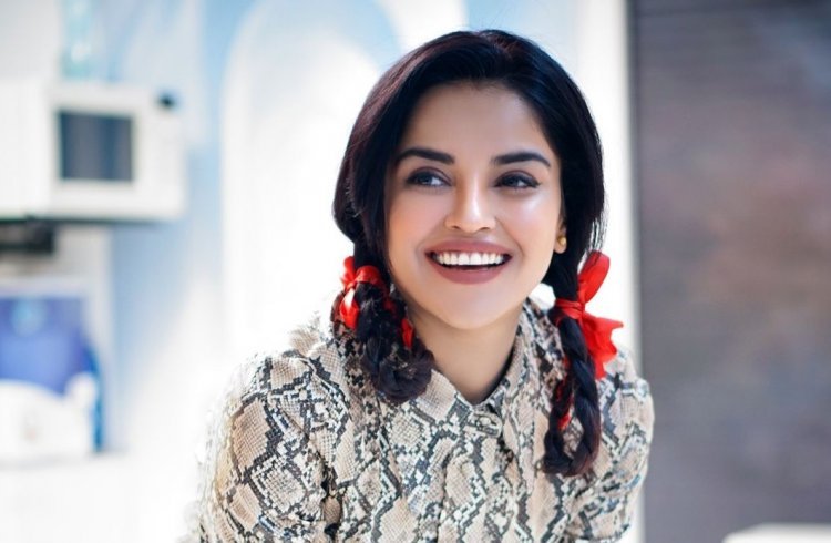 Pia Bajpiee Pens Down a beautiful Poem on her Hometown Evoking Emotions from Fans