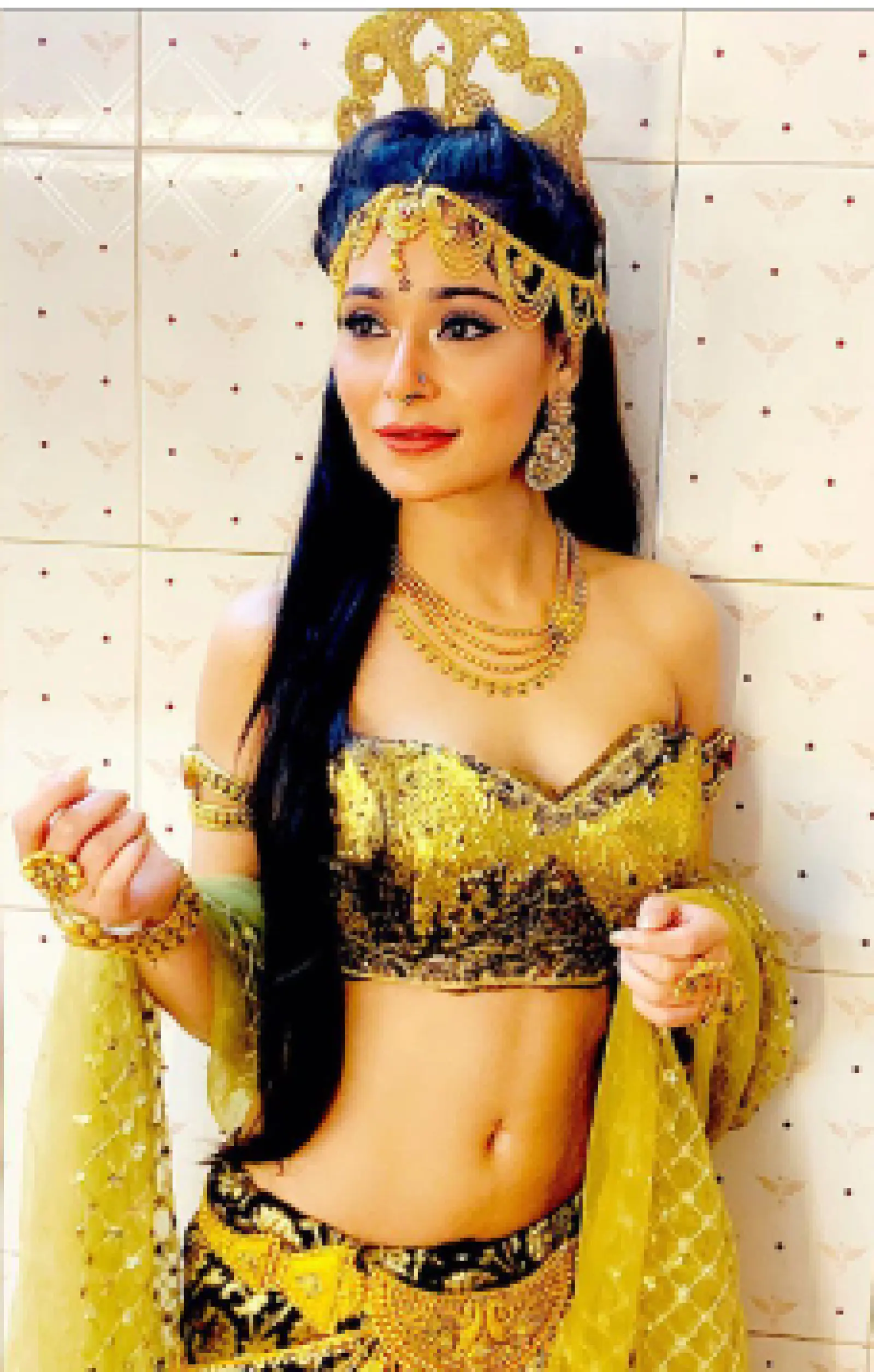 Chhathi Maiyya Ki Bitiya Actress Sara Khan Spills The Beans Her Birthday plans and What’s Next in Her Career